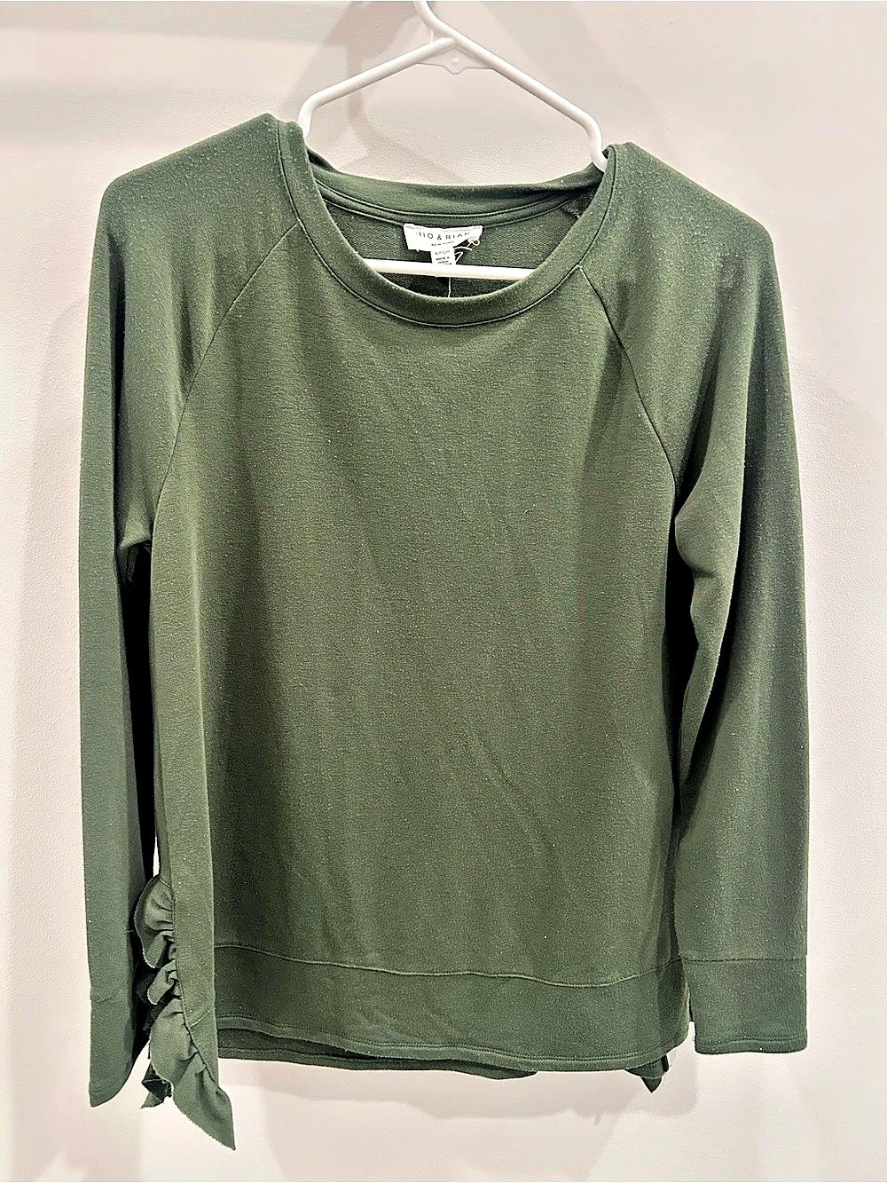 RIO & RIAN Green Long Sleeve Top